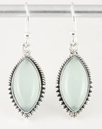 Bewerkte zilveren oorbellen met aqua chalcedoon afbeelding 1