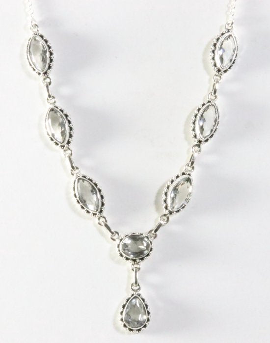 Bewerkte zilveren ketting met bergkristal afbeelding 1