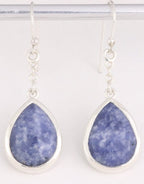 Druppelvormige zilveren oorbellen met sodaliet afbeelding 1