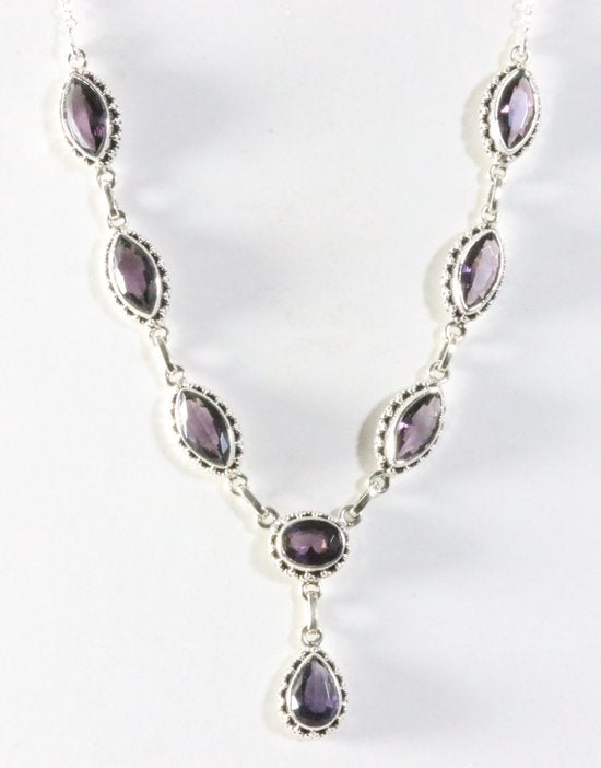 Bewerkte zilveren ketting met amethist afbeelding 1