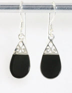 Fijne opengewerkte zilveren oorbellen met onyx afbeelding 1