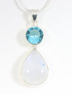 Zilveren hanger met regenboog maansteen en topaas aan ketting afbeelding 1