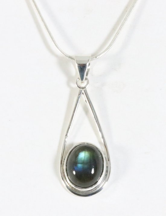 Zilveren hanger met labradoriet aan ketting afbeelding 1