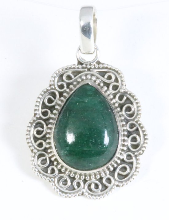 Bewerkte zilveren hanger met jade afbeelding 1