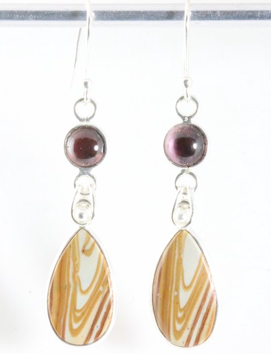 Lange zilveren oorbellen met slangen jaspis en granaat afbeelding 1