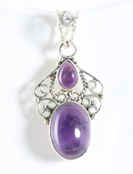 Opengewerkte zilveren hanger met amethist afbeelding 1