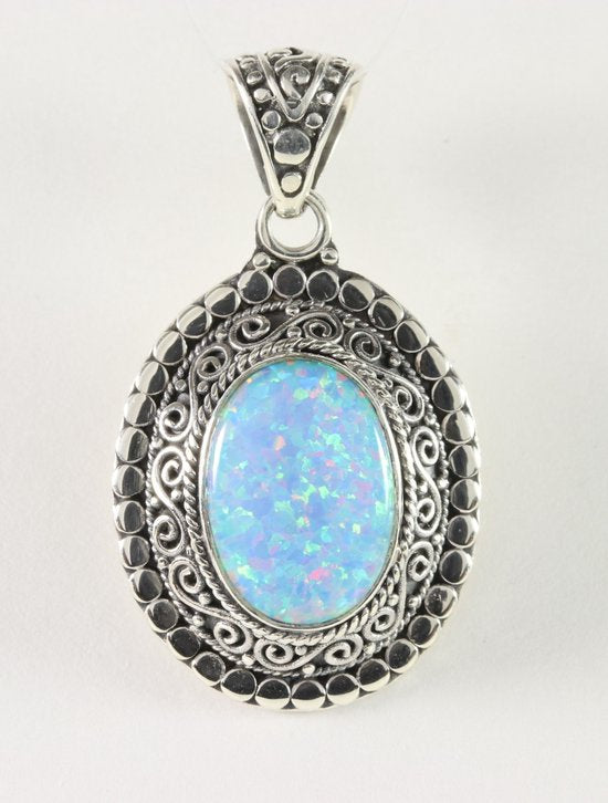 Bewerkte zilveren hanger met Australische opaal afbeelding 1