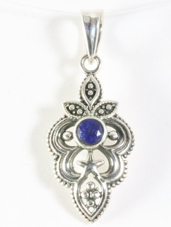 Bewerkte zilveren hanger met lapis lazuli afbeelding 1