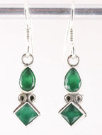 Fijne zilveren oorbellen met smaragd afbeelding 1