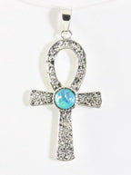 Bewerkte zilveren ankh hanger met blauwe opaal afbeelding 1