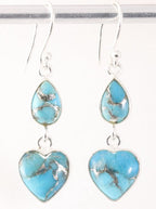 Zilveren hartjes oorbellen met blauwe koperturkoois afbeelding 1