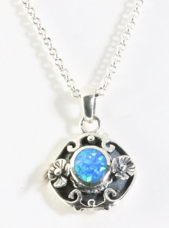 Bewerkte zilveren hanger met Australische opaal aan ketting afbeelding 1