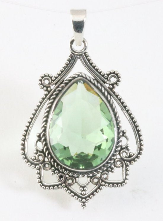 Bewerkte zilveren hanger met groene amethist afbeelding 1