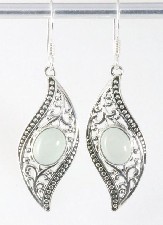 Lange bewerkte zilveren oorbellen met aqua chalcedoon afbeelding 1