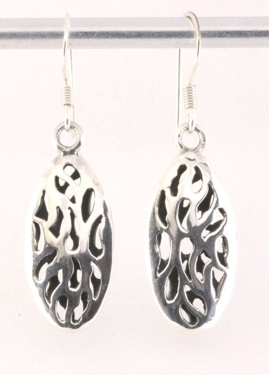 Fijne opengewerkte zilveren oorbellen afbeelding 1