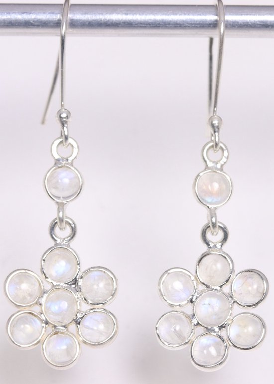 Lange bloemvormige zilveren oorbellen met regenboog maansteen afbeelding 1