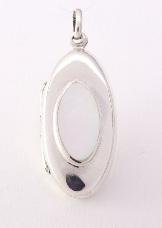 Hoogglans zilveren medaillon met parelmoer afbeelding 1