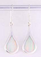 Druppelvormige zilveren oorbellen met welo opaal afbeelding 1