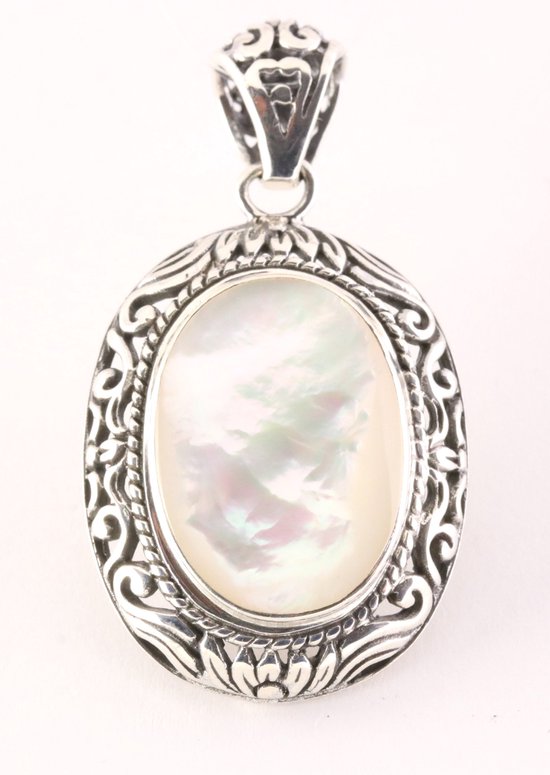 Bewerkte zilveren hanger met parelmoer afbeelding 1