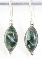 Zilveren oorbellen met groene serafiniet afbeelding 1