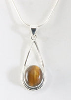 Zilveren hanger met tijgeroog aan ketting afbeelding 1