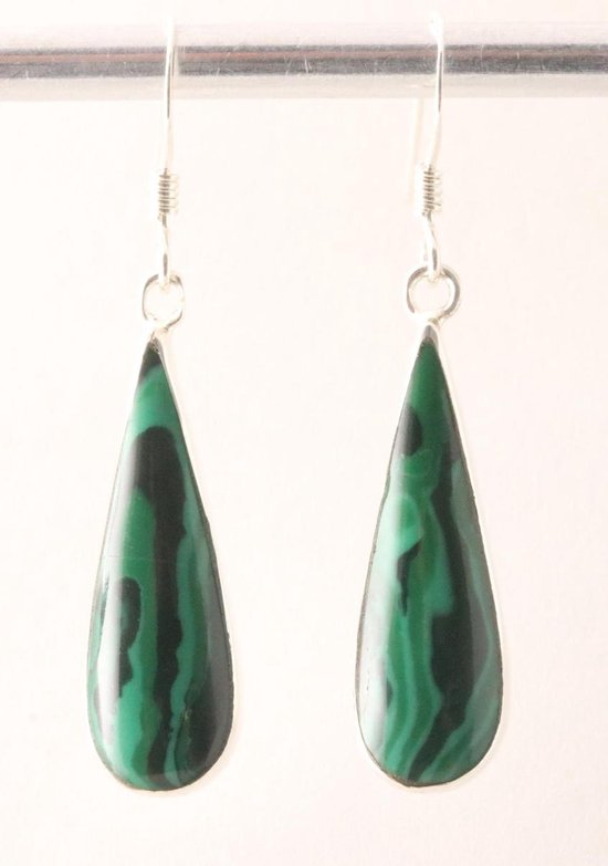 Druppelvormige zilveren oorbellen met malachiet afbeelding 1
