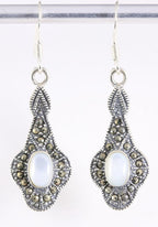 Zilveren oorbellen met parelmoer en marcasiet afbeelding 1