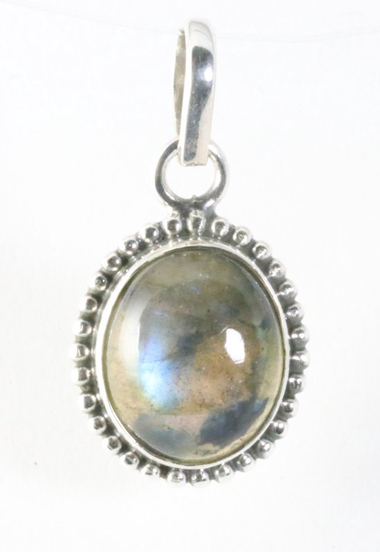 Fijne bewerkte ovale zilveren hanger met labradoriet afbeelding 1