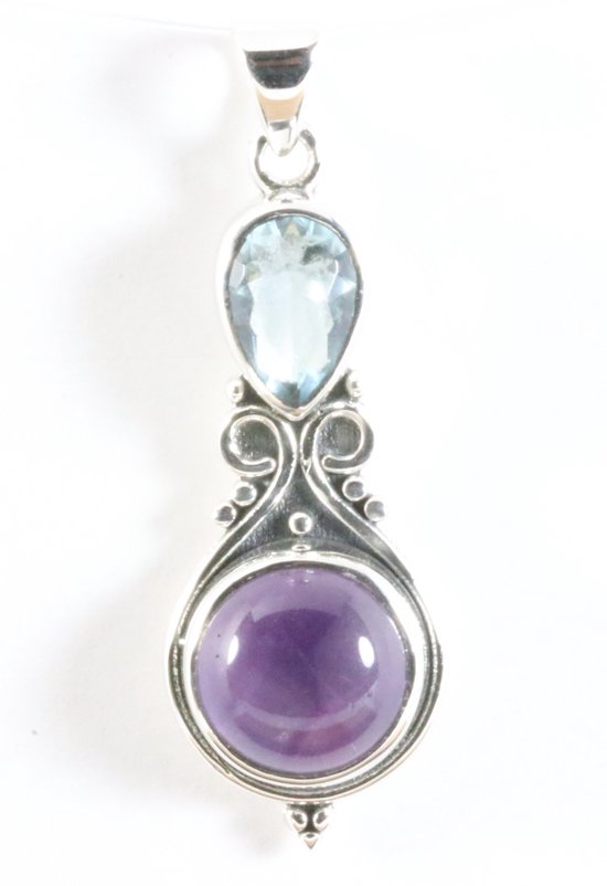 Bewerkte zilveren hanger met amethist en blauwe topaas afbeelding 1