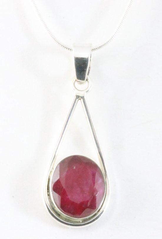 Zilveren hanger met robijn aan ketting afbeelding 1