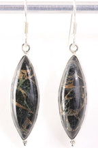 Lange zilveren oorbellen met zwarte koperturkoois afbeelding 1