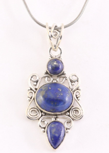 42092+HK Opengewerkte zilveren hanger met lapis lazuli aan ketting