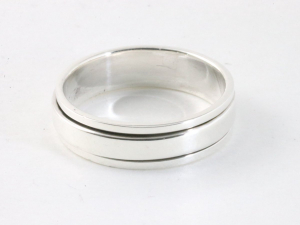 25007 Gladde zilveren geluksring
