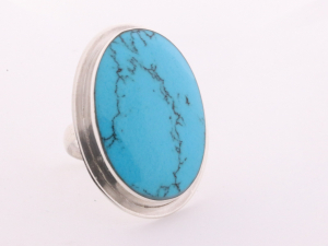 22312 Grote ovale zilveren ring met blauwe turkoois