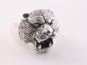 22552 Zilveren ring met tijgerkop