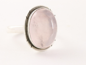 23604 Ovale zilveren ring met rozenkwarts