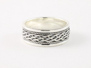 21951 Zilveren ring met kabelpatronen