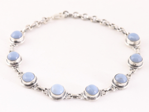 31947 Fijne zilveren armband met blauwe opaal