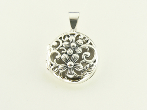40533 Rond opengewerkt zilveren medaillon met bloemengravering