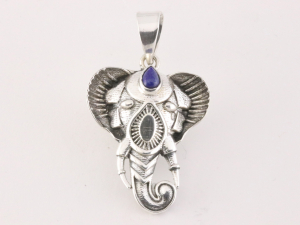 41360 Zilveren Ganesha hanger met lapis lazuli