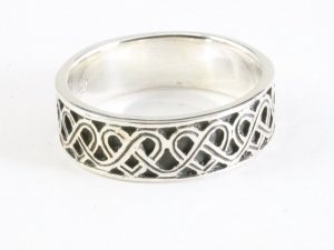25364 Zilveren ring met fantasie gravering