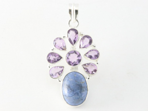43061 Zilveren hanger met blauwe dumortieriet en amethist