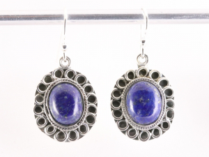 53114 Bewerkte zilveren oorbellen met lapis lazuli