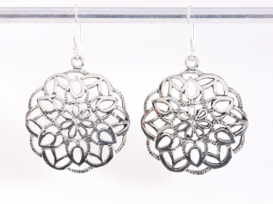 53337 Traditionele zilveren lotus bloem oorbellen