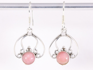 54024 Opengewerkte zilveren oorbellen met roze opaal
