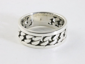 24696 Opengewerkte zilveren ring met gourmet schakels