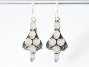 55097 Lange zilveren oorbellen met rozenkwarts