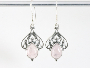 55103 Opengewerkte zilveren oorbellen met rozenkwarts