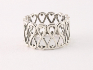 21962 Brede opengewerkte zilveren ring