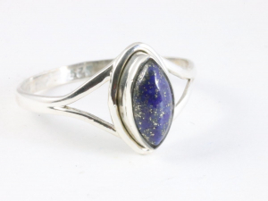 24512 Fijne zilveren ring met lapis lazuli